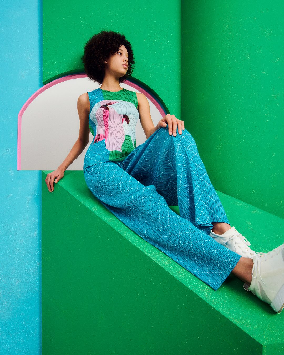 플리츠 플리즈 이세이 미야케 팝업