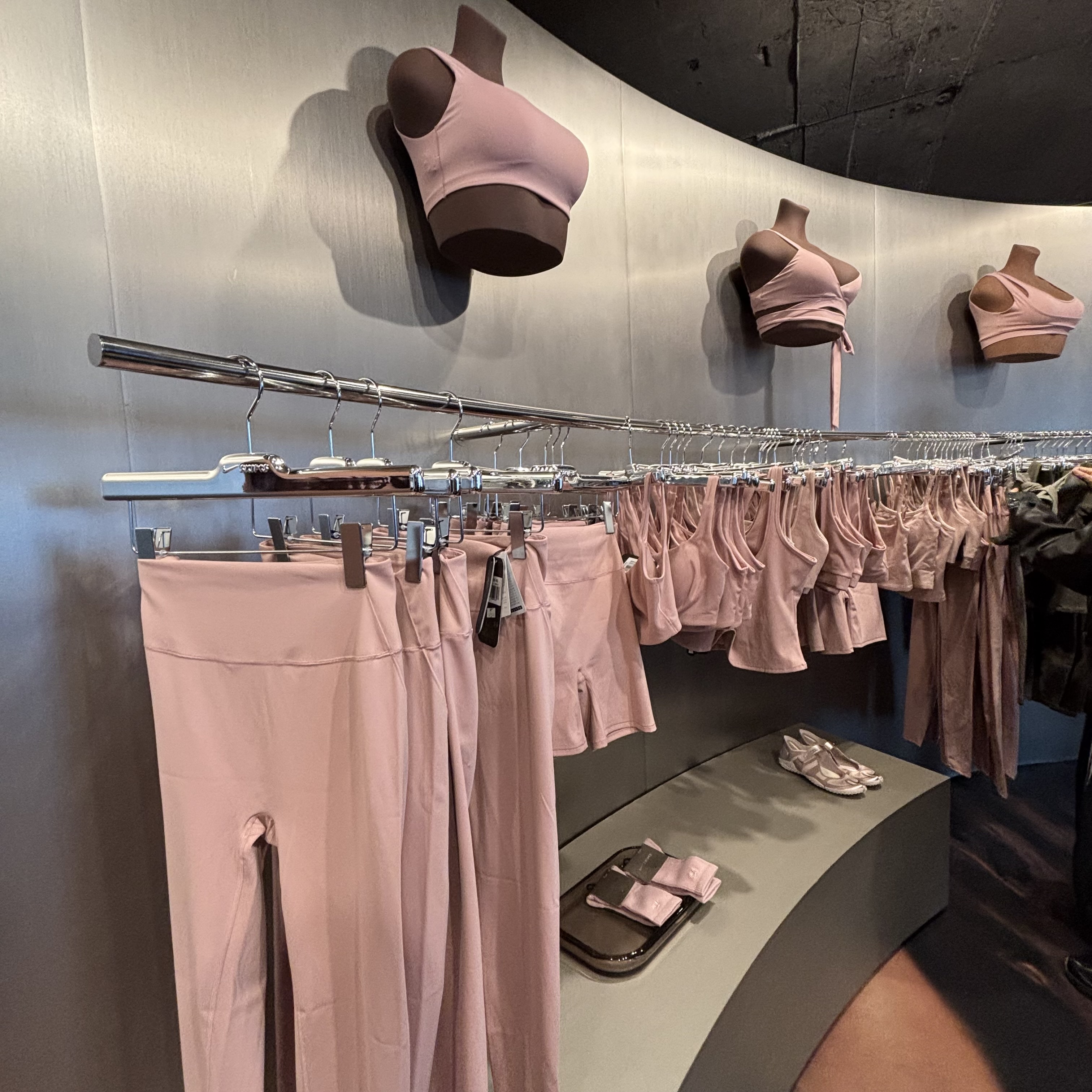 나이키스킴스 팝업 후기 이미지 3