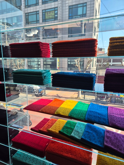 라운드어라운드 X 테토 팝업 후기 이미지 3